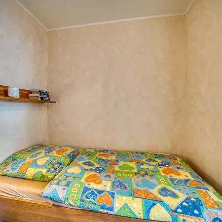 - Haus H, App 0h0506 Apartamento *
